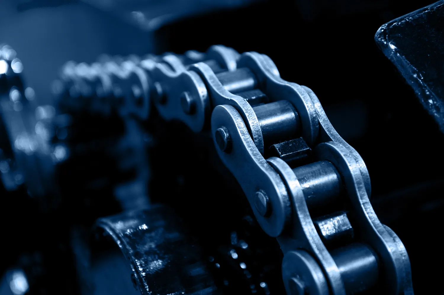 Should I Change the Sprocket When I Change the Chain? | Weller Metalworks